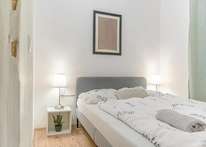 Charming 2br With Location In * 维也纳