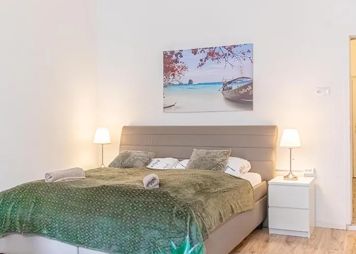 公寓 Charming 2br With Location In