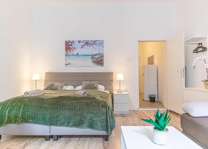 Charming 2br With Location In 公寓